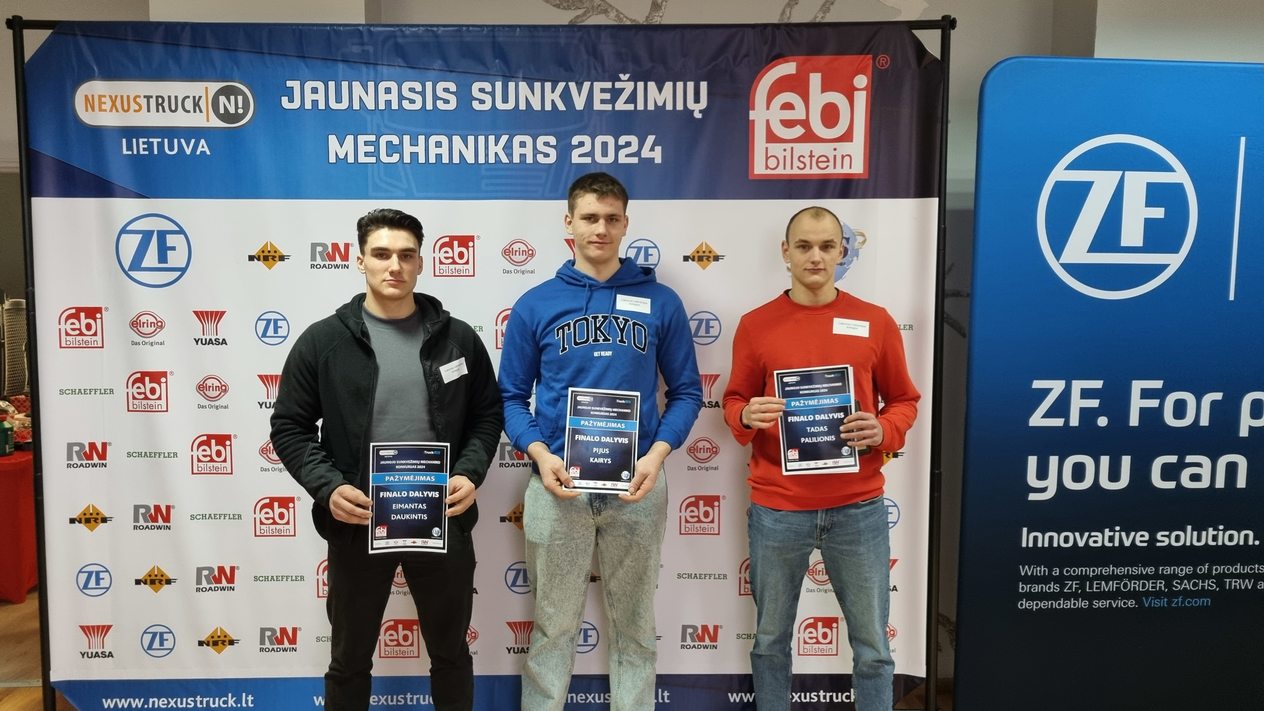 LIK studentai dalyvavo konkurse „Jaunasis sunkvežimių mechanikas 2024“