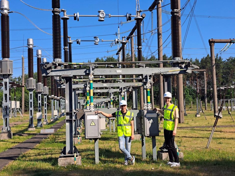 Į daug profesinių kelių atveriančią energetiką – tiesiai iš kolegijos suolo